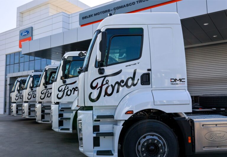 משאיות פורד 26 טון ממתינות למסירה